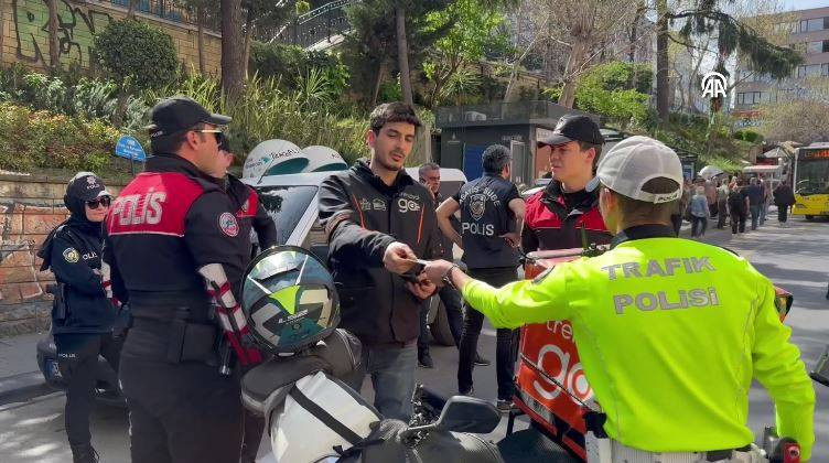 İstanbul'da helikopter destekli huzur uygulaması - Resim: 13